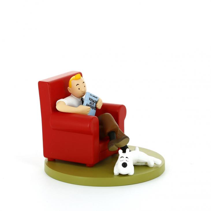 TINTIN: TINTIN AT HOME  - coffret figurine plastique 8 cm