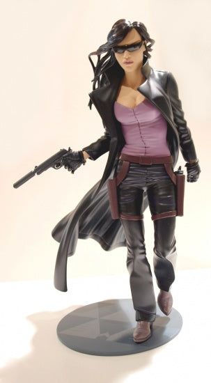 LE CHANT DES STRYGES: DEBRAH FAITH l'OMBRE "VERSION POLYCHROME" - statuette résine 30 cm