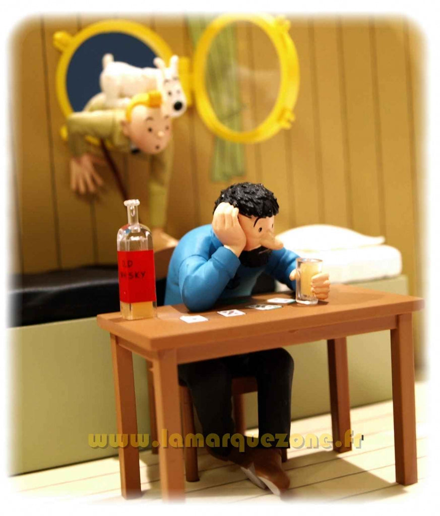 TINTIN: TINTIN DECOUVRE HADDOCK - coffret figurines plastiques 14.5 cm