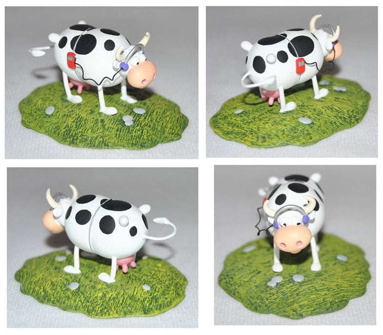 MORDILLO - LA VACHE "WALKMAN", VERSION NOIRE & BLANCHE - figurine métal 3 cm