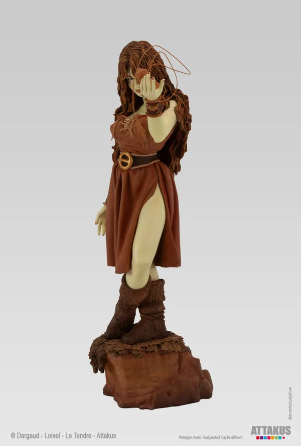 Statuette de collection Pélisse et son Fourreux (version Sépia) 1:6 La Quête de l'Oiseau du Temps Attakus 2025 (c852)