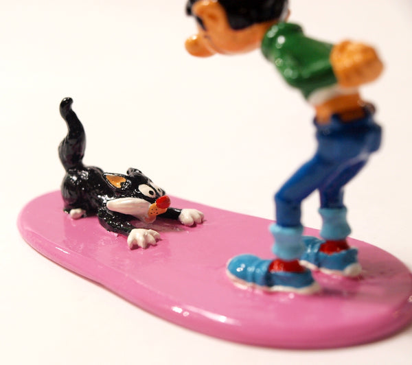 GASTON LAGAFFE: GASTON ET SON CHAT GRIFFANT LA MOQUETTE - figurines métal
