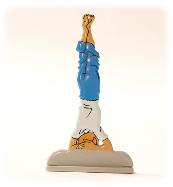 TINTIN: TINTIN ET LES PICAROS - figurine 'relief' en métal 5.5 cm