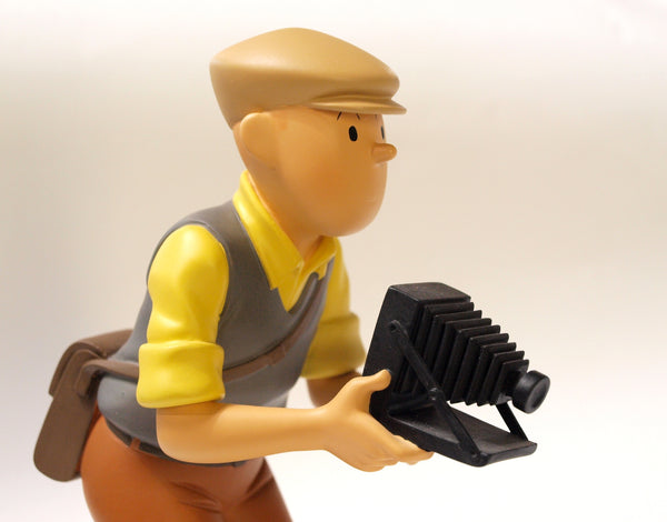TINTIN: TINTIN PHOTOGRAPHE - statuette résine 18 cm (occasion)