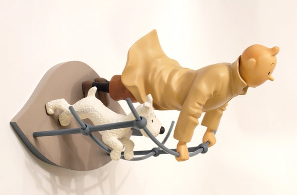 TINTIN: TINTIN AURORE - statuette résine 22 cm (occasion)