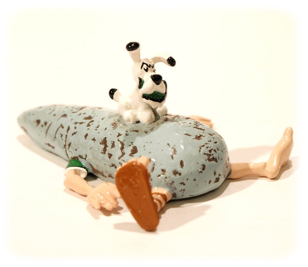 ASTERIX: IDEFIX ECRASANT UN ROMAIN - figurine métal