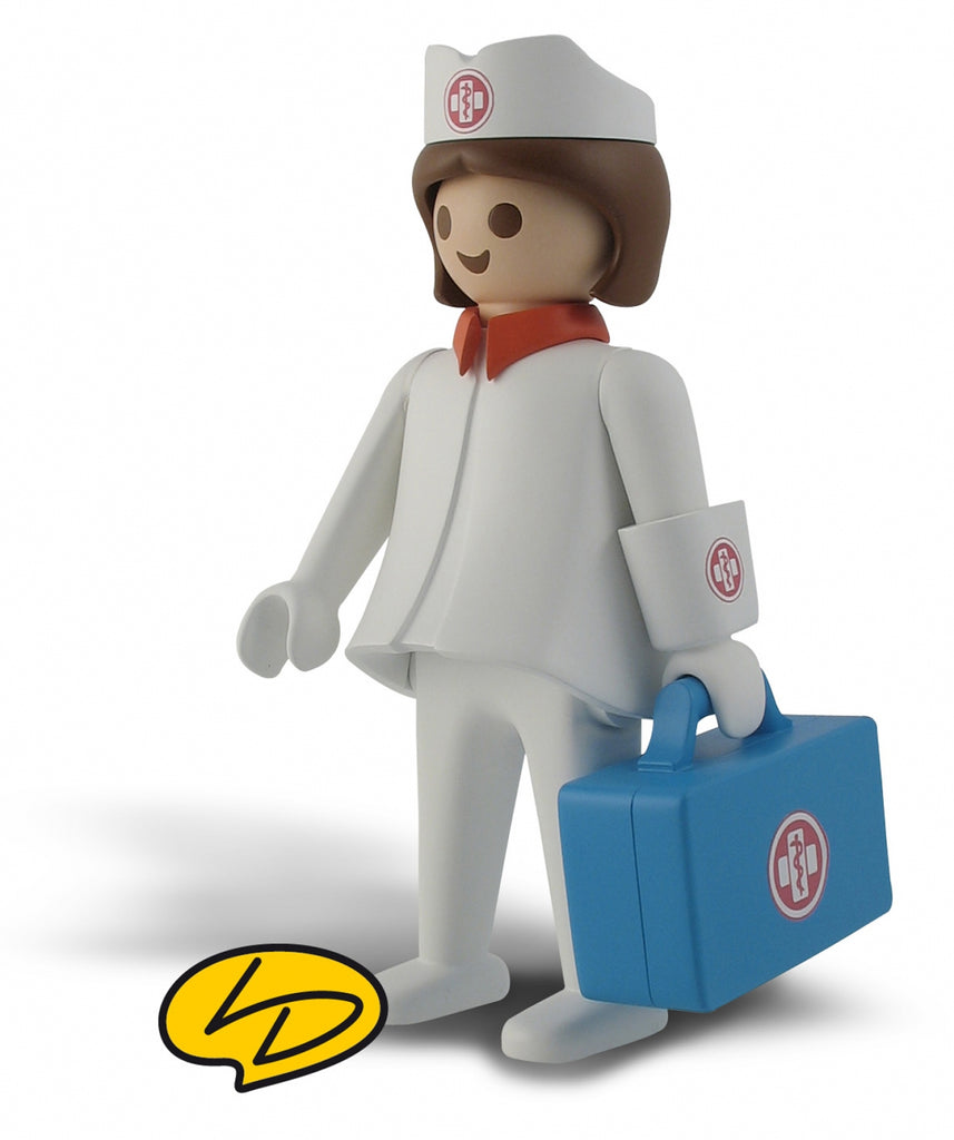PLAYMOBIL: L'INFIRMIERE - statuette résine 23 cm