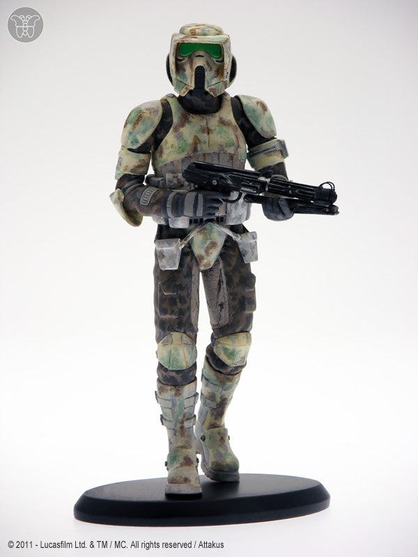 STAR WARS: 41ST ELITE CORPS, KASHYYYK TROOPER (SCOUTING THE BATTLEFIELD) - statuette résine 1/10 20 cm