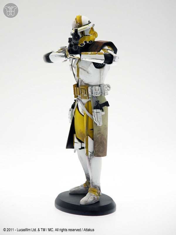 STAR WARS: COMMANDER BLY (GUNNING DOWN JEDI FUGITIVES) - statuette résine 1/10 21 cm