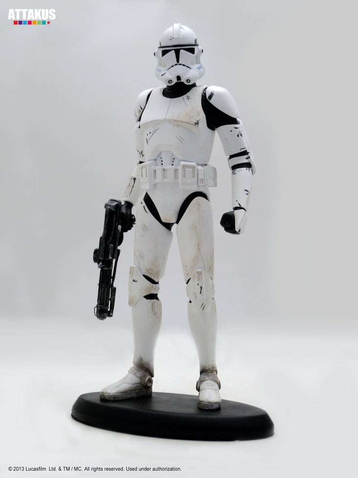 KYLO REN STATUETTE STAR WARS PREMIER COLLECTION DIAMOND SELECT 28 CM 699788838112 Kingdom Figurine.fr KYLO REN STATUETTE STAR WARS PREMIER COLLECTION DIAMOND SELECT 28 CM 699788838112 Kingdom Figurine.fr