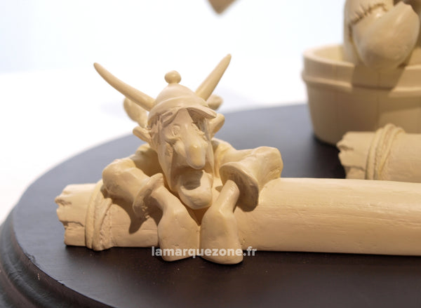 ASTERIX: LES PIRATES (Version Ivoire, Club-Passion) - statuette résine 20 cm (occasion)