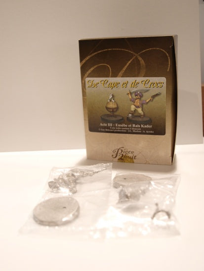 DE CAPE ET DE CROCS: BOITE NON PEINTE SERIE 3