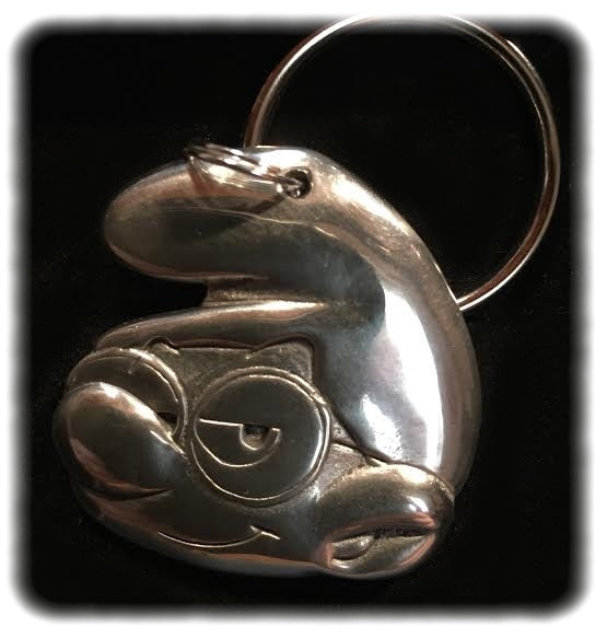 LES SCHTROUMPFS: LE SCHTROUMPF A LUNETTES - porte-clés en étain 5 cm