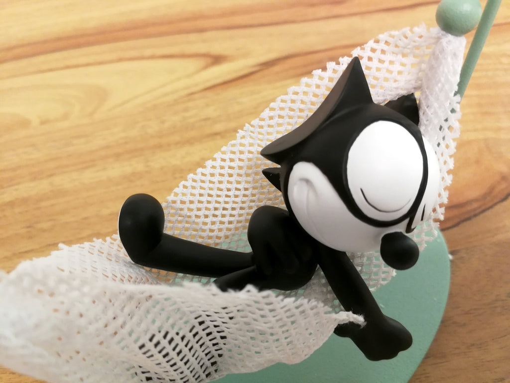 Statuette Felix le Chat dans son hamac démons & Merveilles vfr88 Felix The cat La Marque Zone