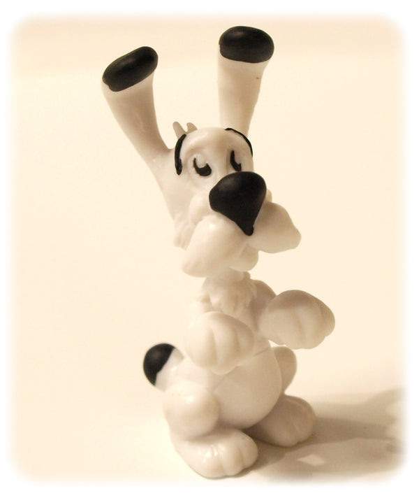 ASTERIX: IDEFIX FAISANT LE BEAU - figurine pvc 5 cm