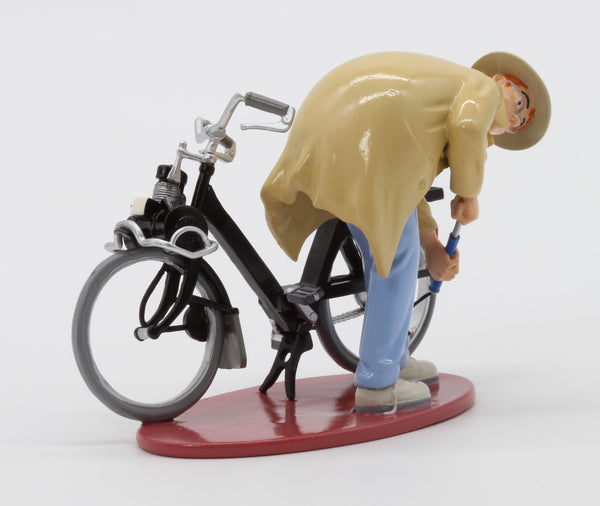 Figurine Pixi Jérôme K. Jérôme Bloche et son Solex, veste sur l'épaule 2026 (06557)
