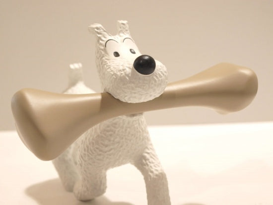 TINTIN: MILOU AVEC OS - statuette résine