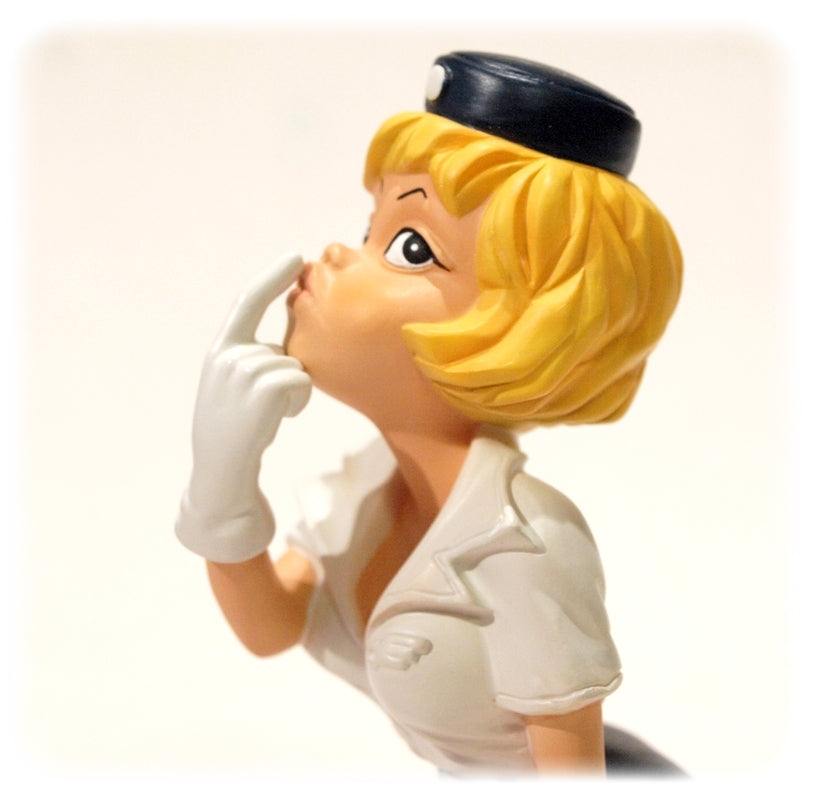 NATACHA, HOTESSE DE L'AIR - statuette résine 17 cm