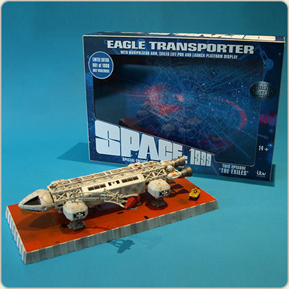 COSMOS 1999: EAGLE TRANSPORTER "THE EXILES" - véhicule miniature 29 cm