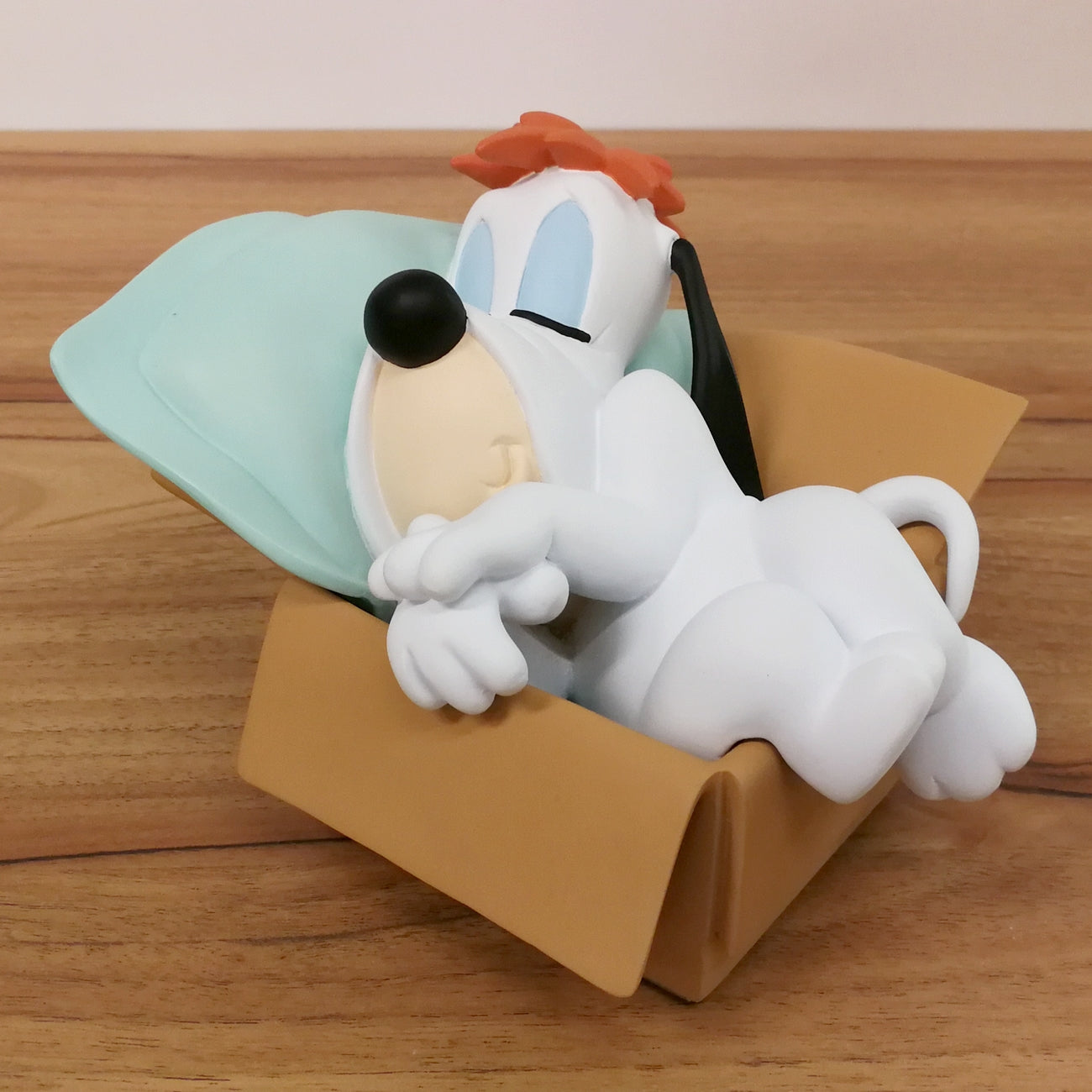 Figurine Droopy Endormi Oreiller Rose Pale – Démons & Merveilles – Tex Avery 2000