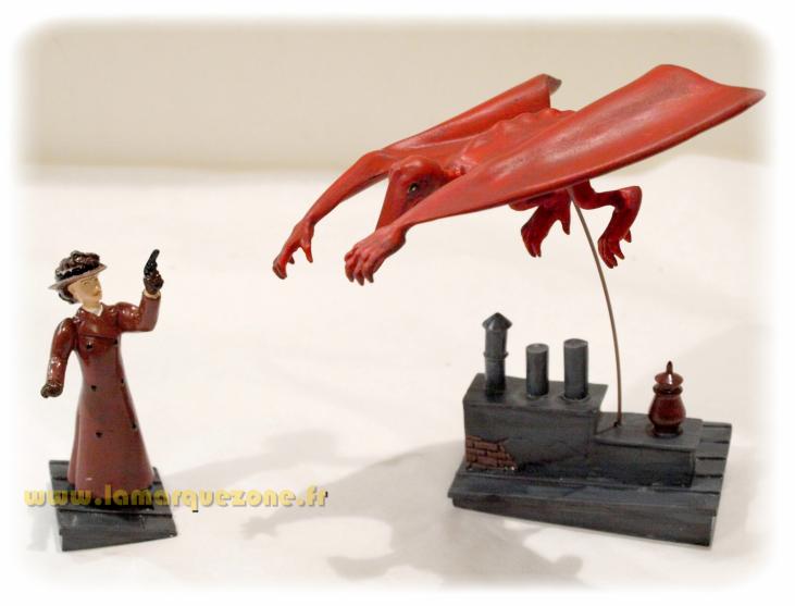 ADELE BLANC-SEC - ADELE & THE BEAST - 8.5 cm metal figurine