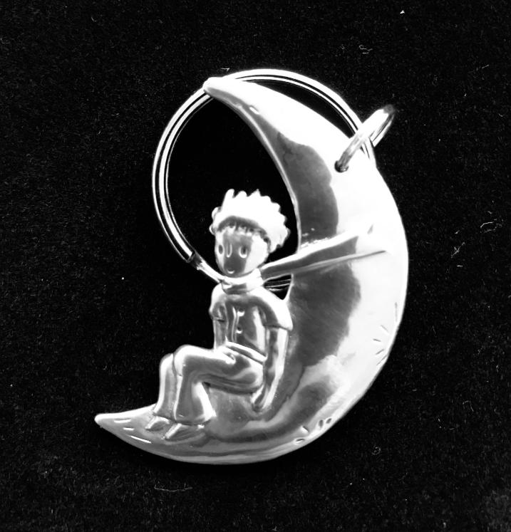 THE LITTLE PRINCE: THE LITTLE PRINCE ON THE MOON - 6 cm pewter keychain