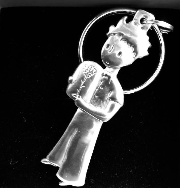 THE LITTLE PRINCE: THE LITTLE PRINCE AND THE ROSE - 6 cm pewter keychain