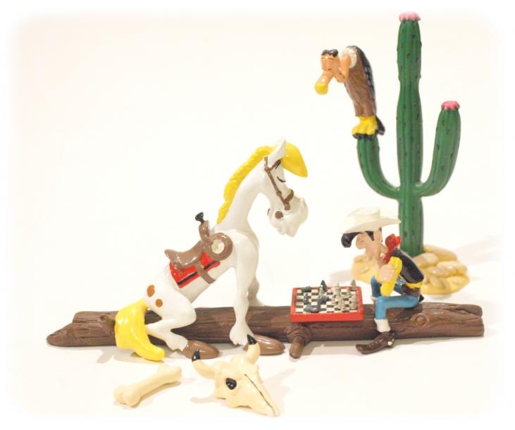 LUCKY LUKE & JOLLY JUMPER, LA PARTIE D'ECHECS - figurines métal 8.5 cm