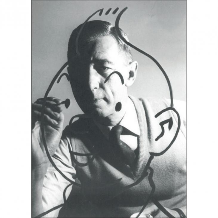 HERGE, 1960: PORTRAIT, TINTIN TRAIT par Robert Kayaert - carte postale 12.5 x 17.5 cm
