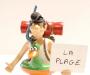 LUCIEN: EN PARTANCE POUR LA PLAGE - figurine métal
